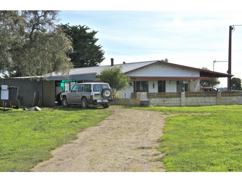 “Alonep” Penola – Lucindale Road, Penola SA 5277