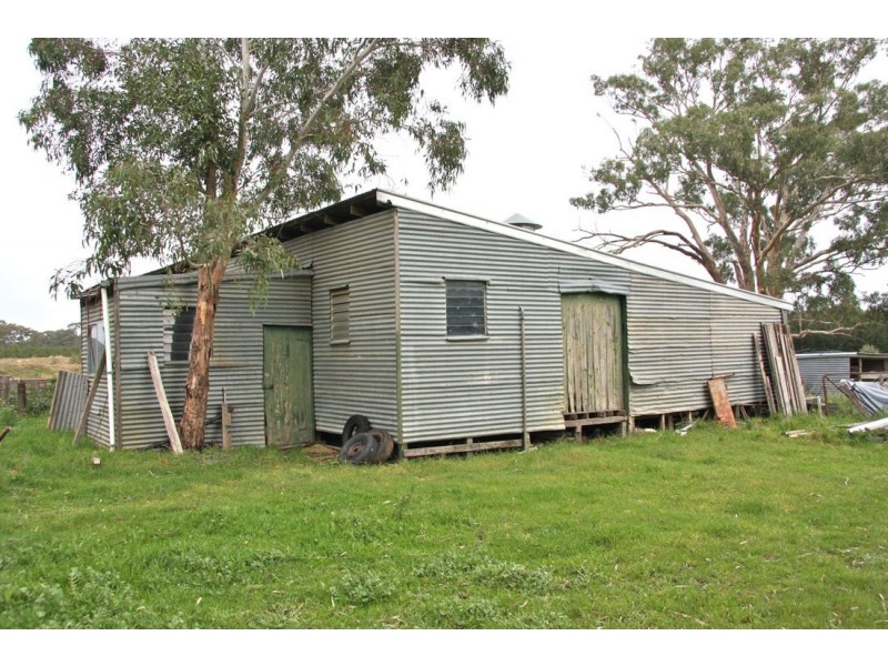 205 Capelthornes Road, Langkoop VIC 3318