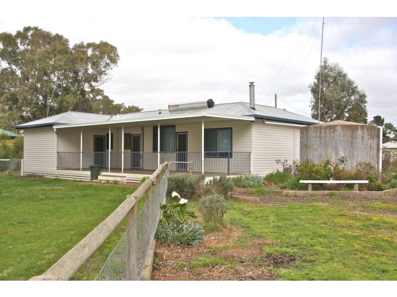 208-210 Elizabeth St, Edenhope VIC 3318