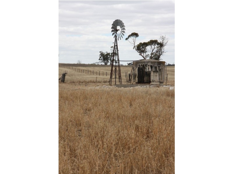 ‘Rosedale’ Rowneys Road, Mundulla SA 5270