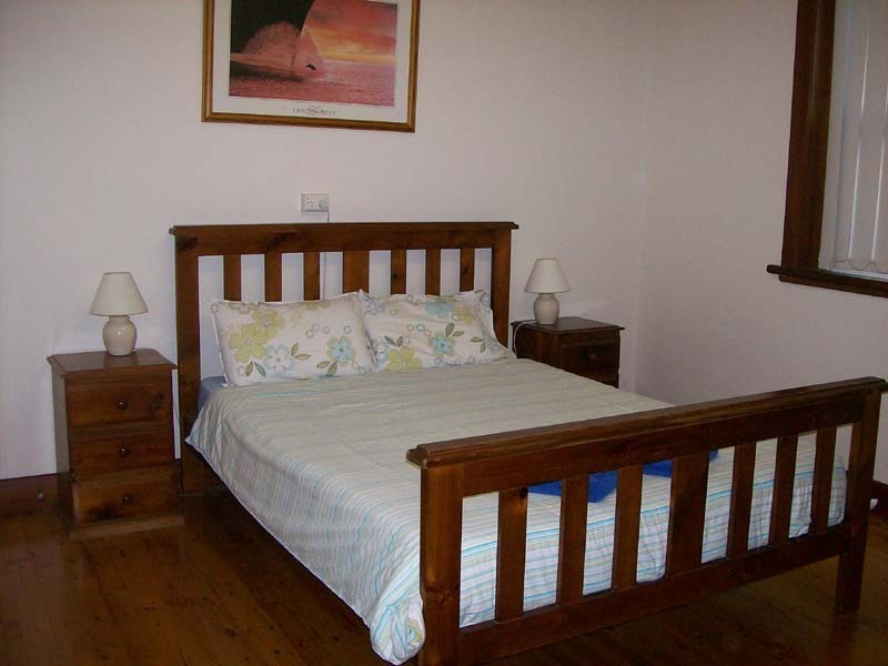 24 McCourt Street, Beachport SA 5280