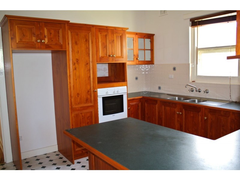 81 Gordon Street, Naracoorte SA 5271