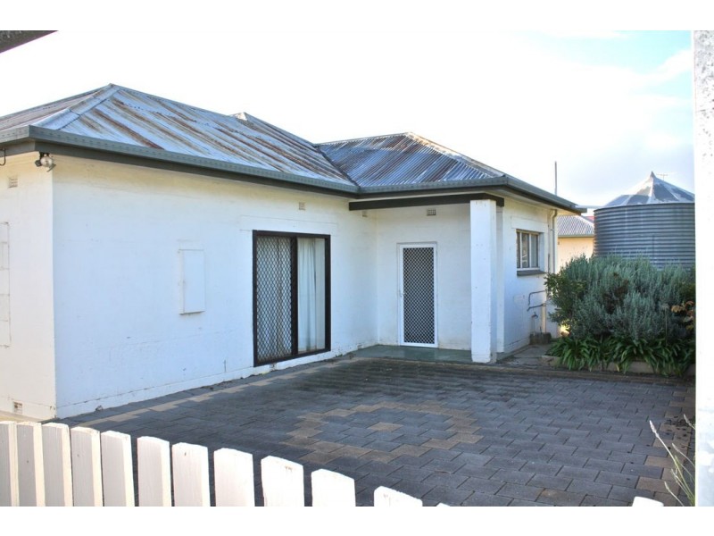 81 Gordon Street, Naracoorte SA 5271