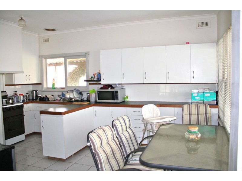 5 Memorial Drive, Padthaway SA 5271