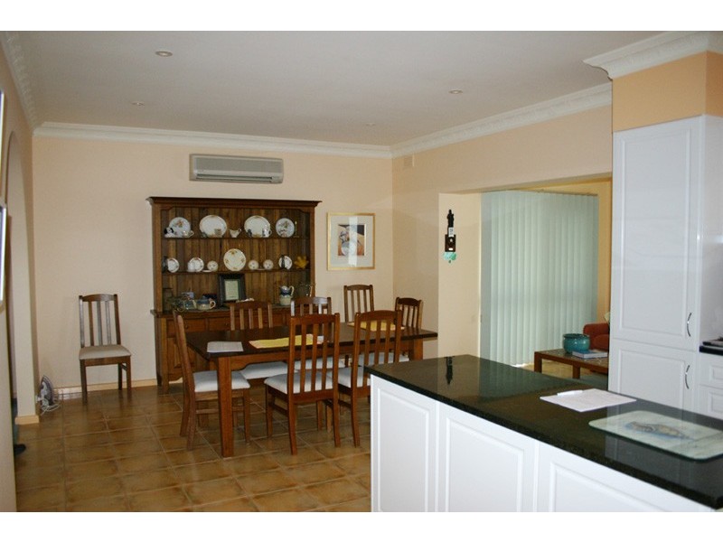 99 Main Road, Robe SA 5276