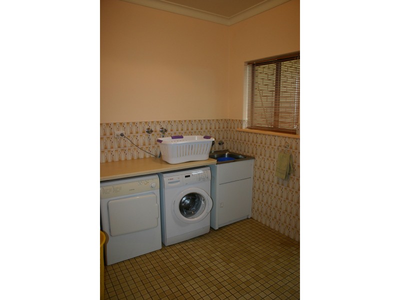 99 Main Road, Robe SA 5276