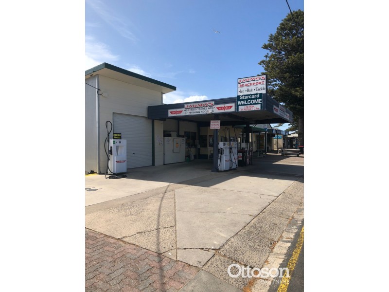 16 Railway Terrace, Beachport SA 5280