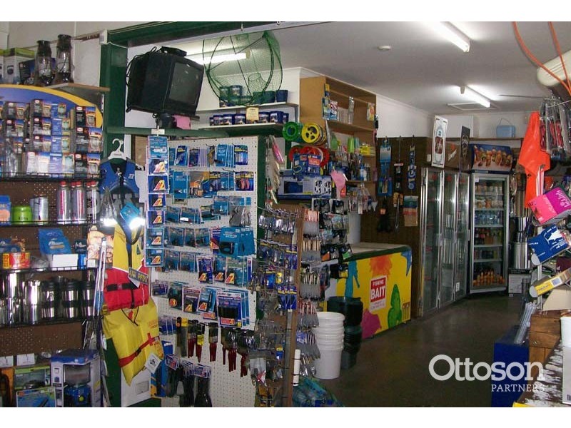 16 Railway Terrace, Beachport SA 5280