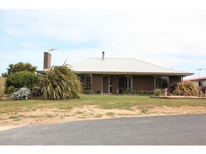 4 Wentworth Street, Beachport SA 5280