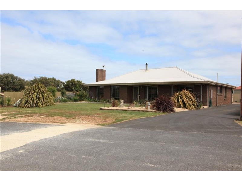 4 Wentworth Street, Beachport SA 5280