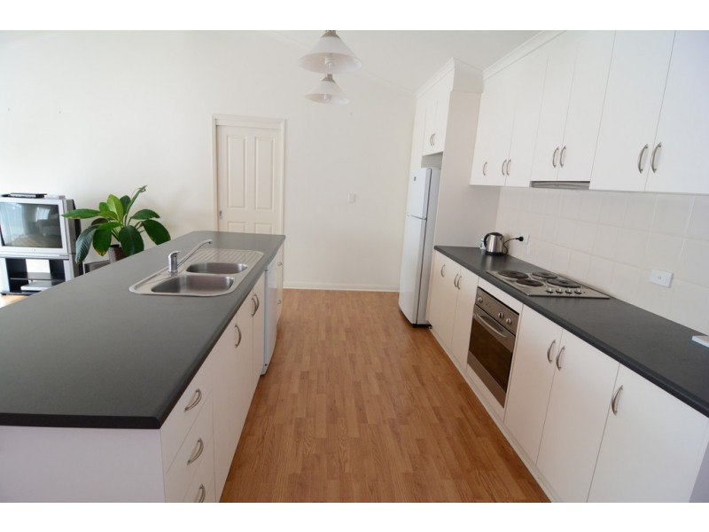 17 Peter McQueen Avenue, Robe SA 5276