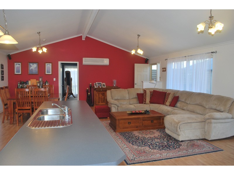 17 Peter McQueen Avenue, Robe SA 5276