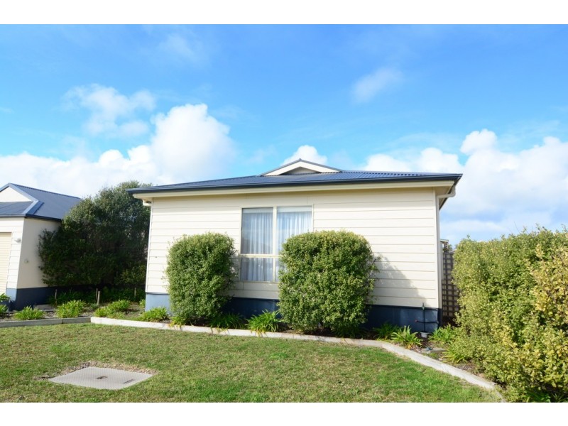 17 Peter McQueen Avenue, Robe SA 5276