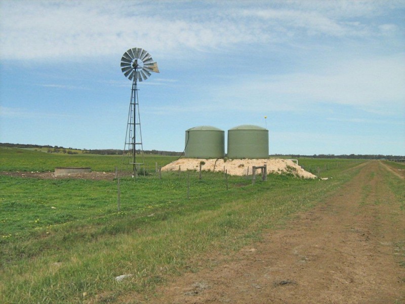 00 Swede’s Flat via, Padthaway SA 5271