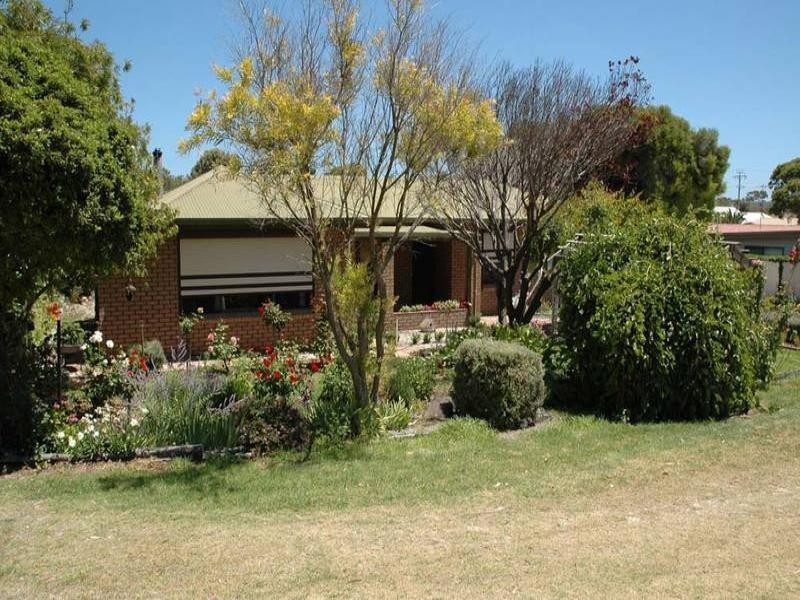 16 Harold Street, Robe SA 5276
