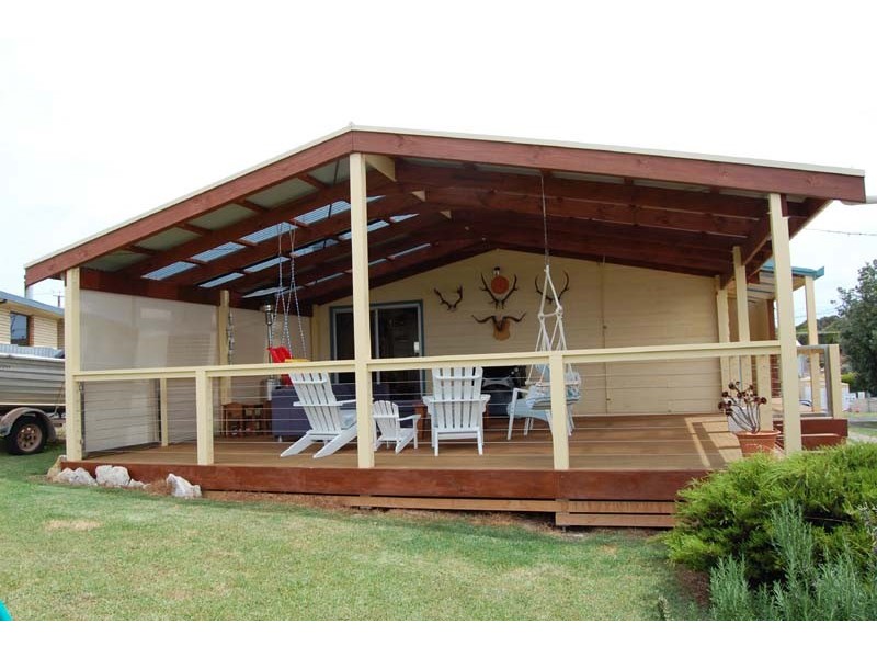 68 Railway Terrace, Beachport SA 5280