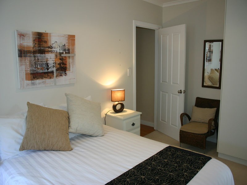 2-32 Lord Syleham Street, Robe SA 5276