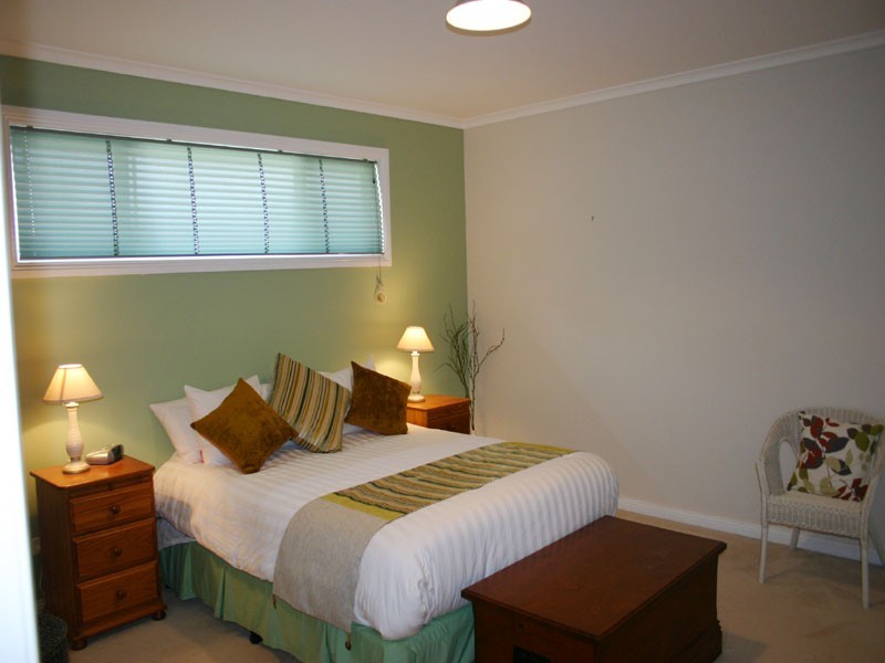 2-32 Lord Syleham Street, Robe SA 5276