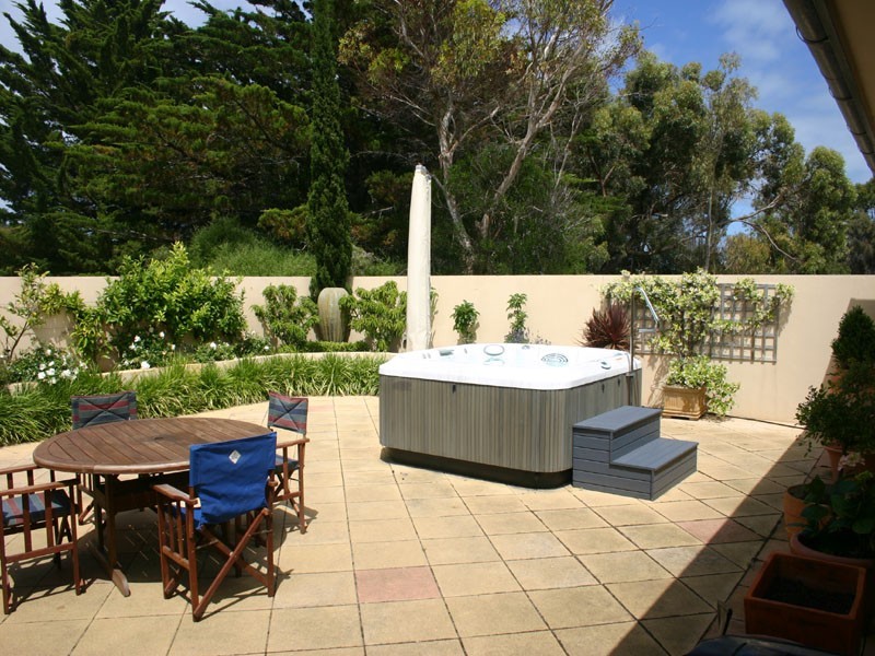 2-32 Lord Syleham Street, Robe SA 5276