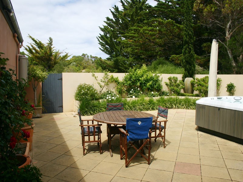 2-32 Lord Syleham Street, Robe SA 5276