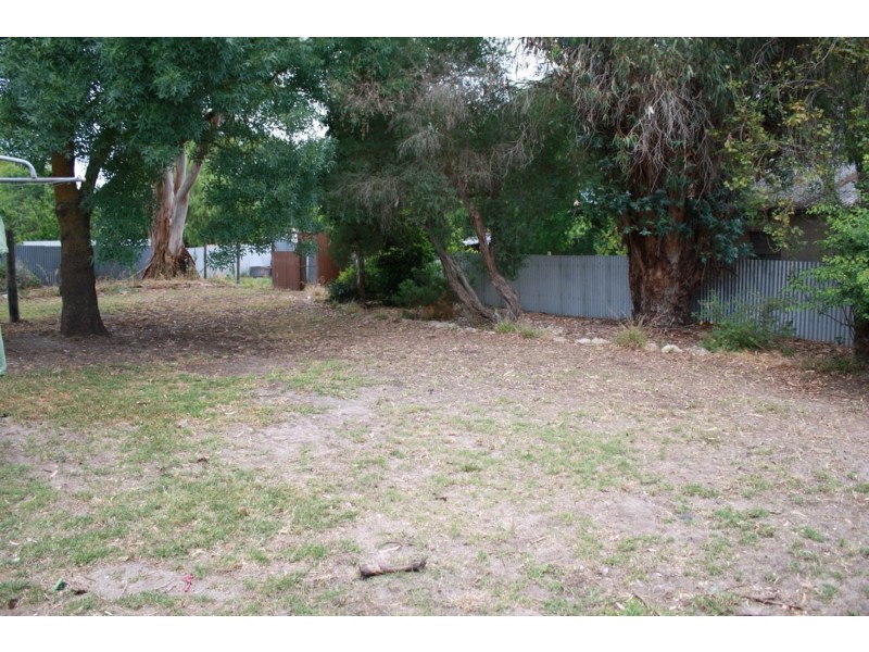 8 Lochiel Avenue, Naracoorte SA 5271