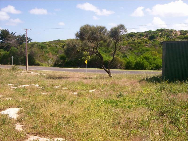 10 Wentworth Street, Beachport SA 5280