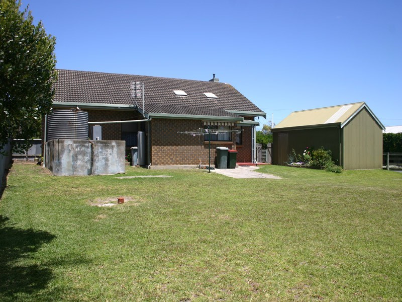 25 Lord Syleham Street, Robe SA 5276