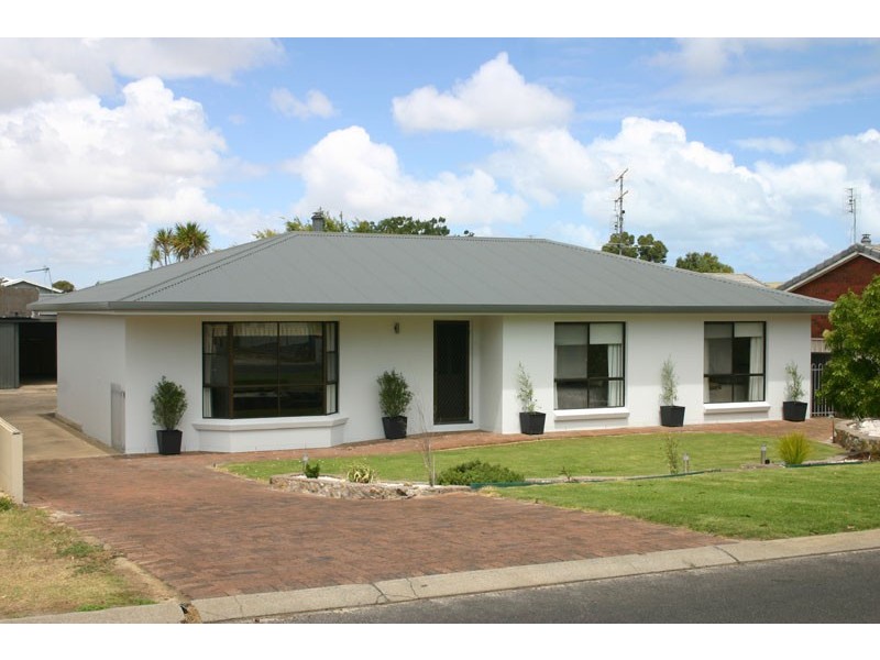 20 Powell Avenue, Robe SA 5276