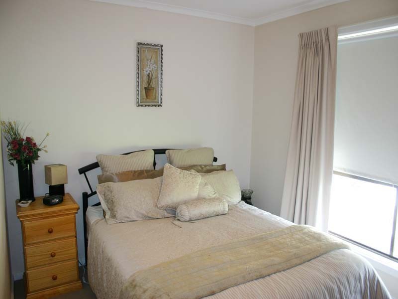 20 Powell Avenue, Robe SA 5276