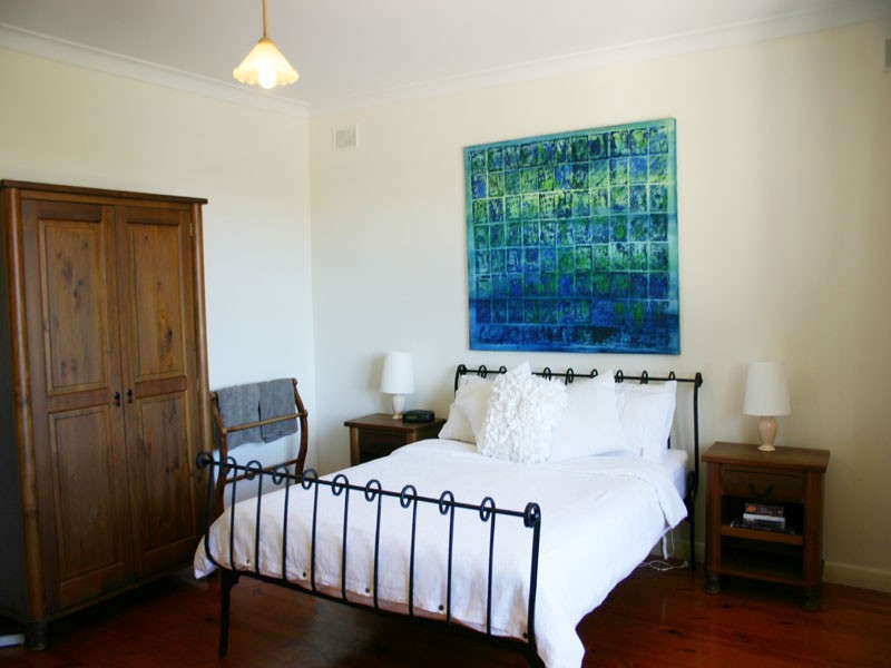 34 Smillie Street, Robe SA 5276