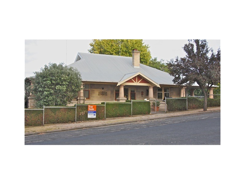 8 Pearson Street, Naracoorte SA 5271