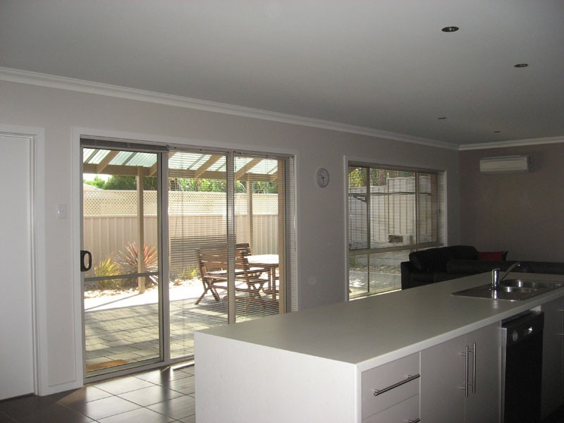 2/38 Lord Syleham Street, Robe SA 5276