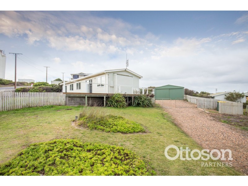 2 Adam Lindsay Gordon Drive, Robe SA 5276