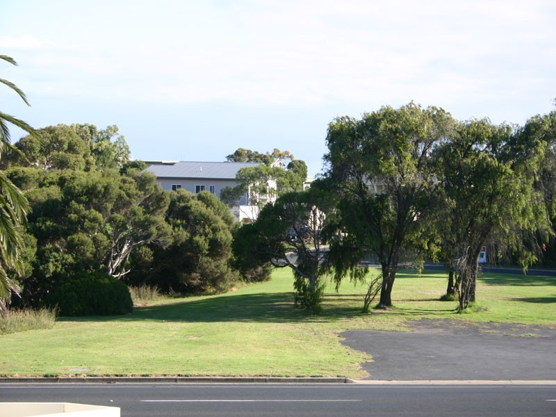 19 Main Road, Robe SA 5276