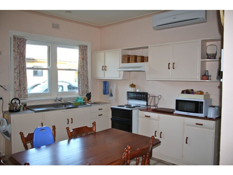 22 MacDonnell Street, Naracoorte SA 5271