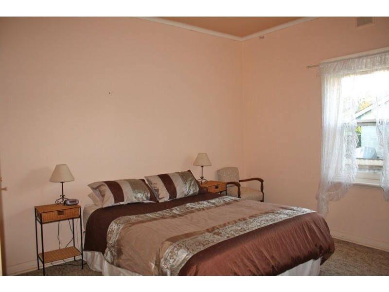 22 MacDonnell Street, Naracoorte SA 5271