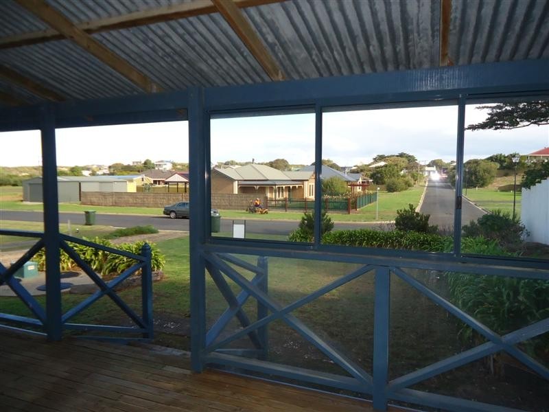 4 Sutherland Street, Beachport SA 5280