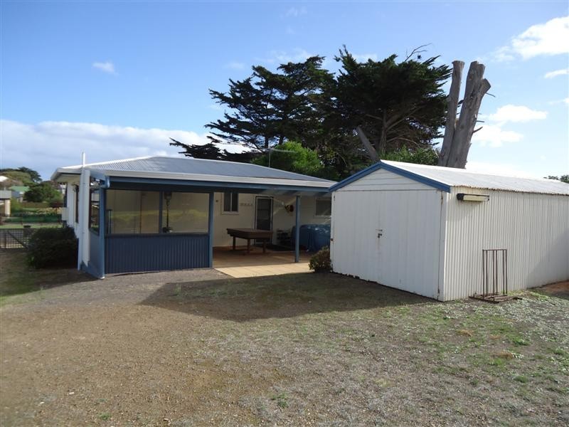 4 Sutherland Street, Beachport SA 5280