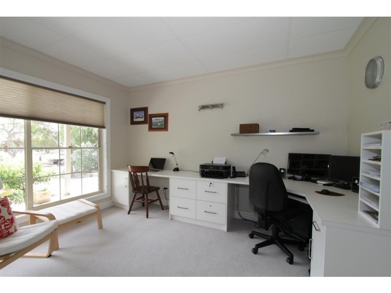 50 Park Terrace, Naracoorte SA 5271