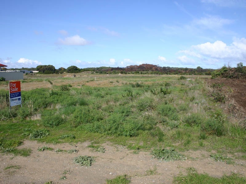 8 Thompson Road, Robe SA 5276