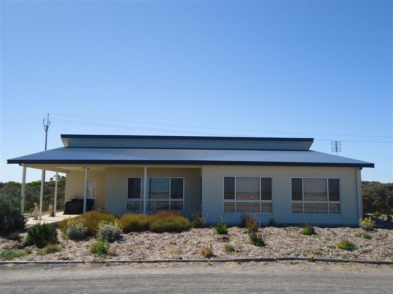 19 Lakeside Drive, Beachport SA 5280