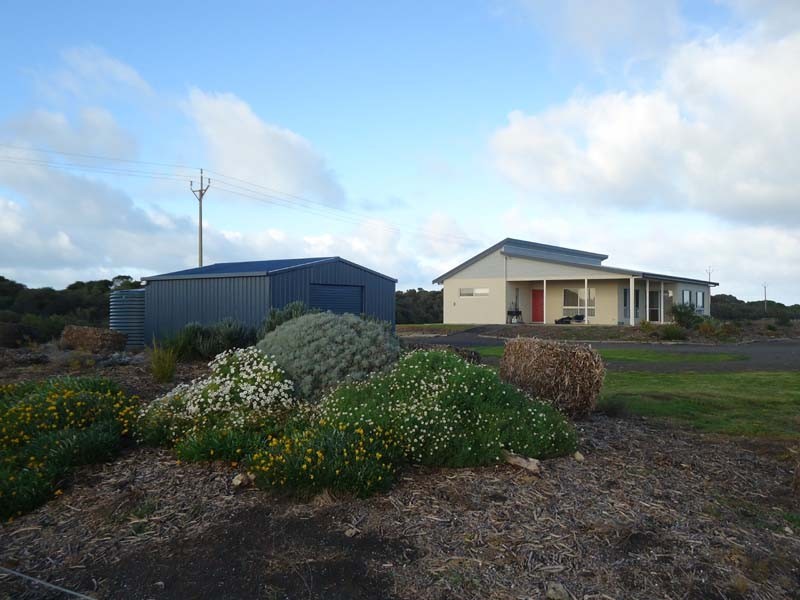 19 Lakeside Drive, Beachport SA 5280