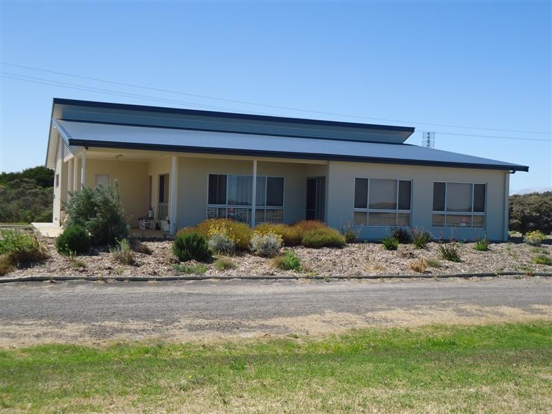 19 Lakeside Drive, Beachport SA 5280