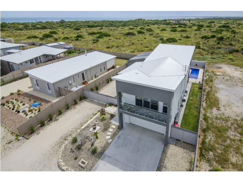 21 Dennis Avenue, Robe SA 5276