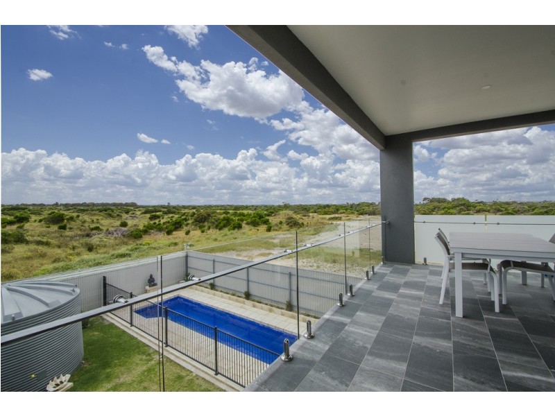 21 Dennis Avenue, Robe SA 5276