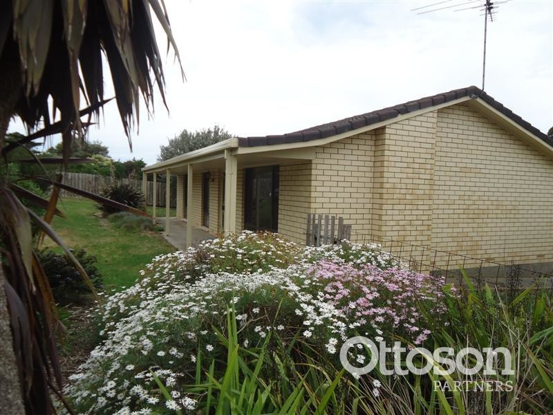 7 Varcoe Street, Beachport SA 5280