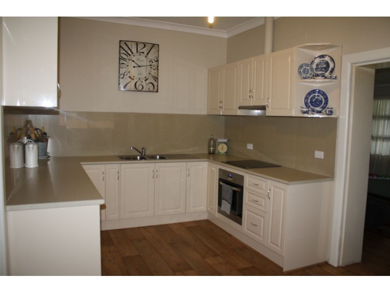 2 Bourne Street, Naracoorte SA 5271