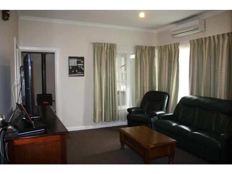 2 Bourne Street, Naracoorte SA 5271