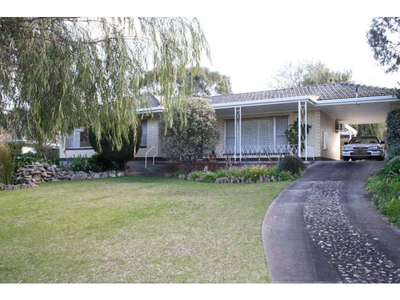 8 Memorial Drive, Naracoorte SA 5271