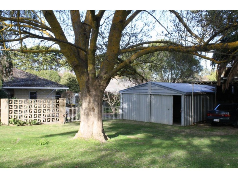 8 Memorial Drive, Naracoorte SA 5271